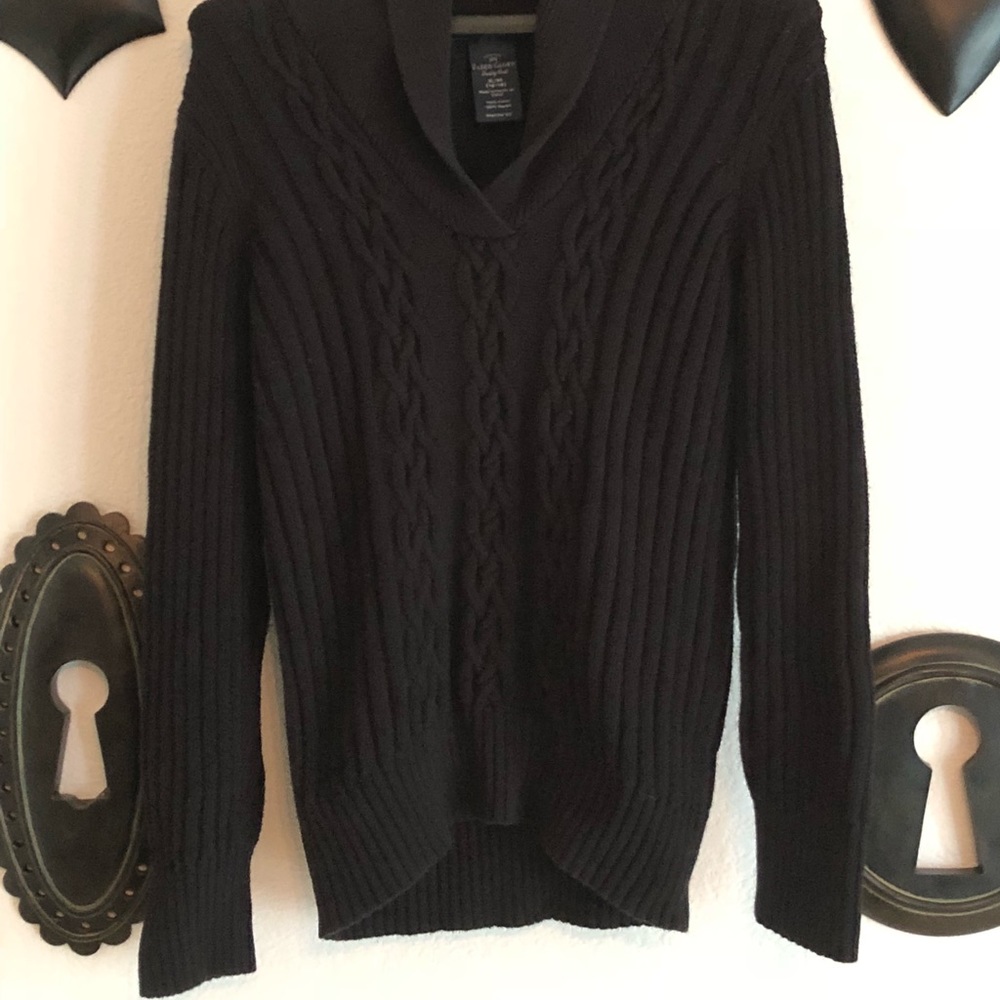 V Neck Sweater - Picture 4 of 4